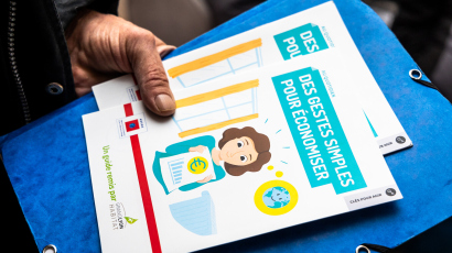 Fascicule sur les écogestes présentés lors d'une opération de porte à porte